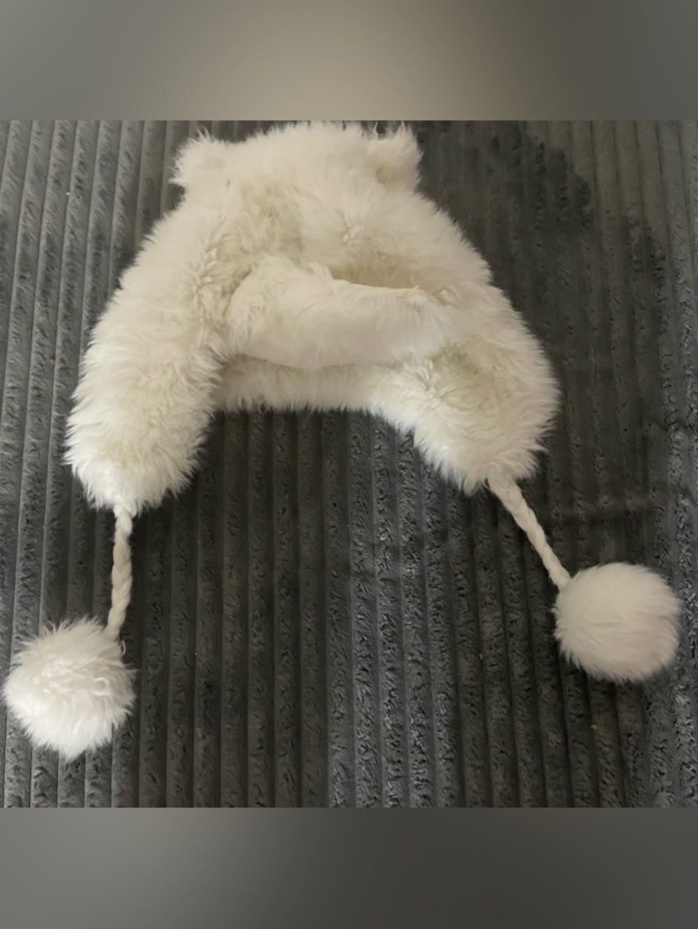 Juicy Couture White Faux Fur Pom Pom Kids Hat